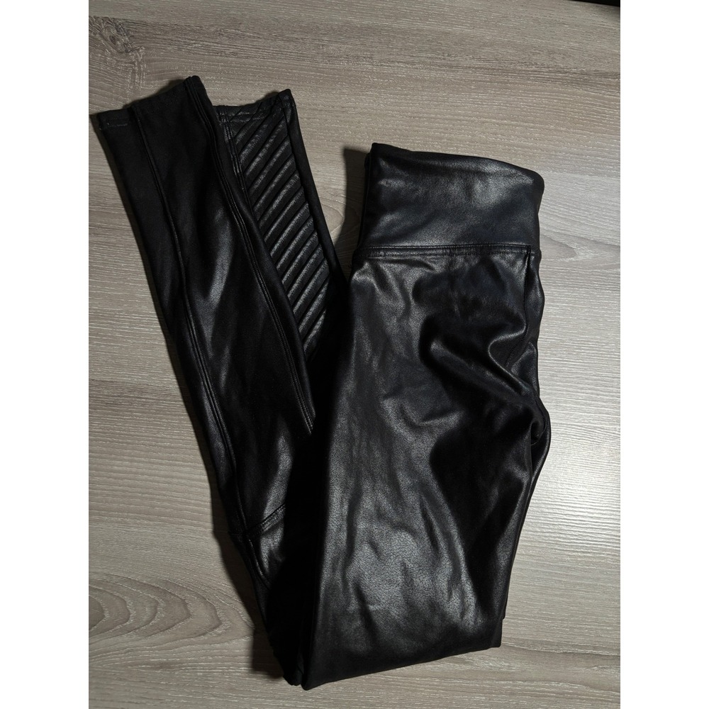 Spanx S Faux Leather Moto Leggings Very Black High Rise Ribbed Whimsigoth Active - Picture 9 of 9
